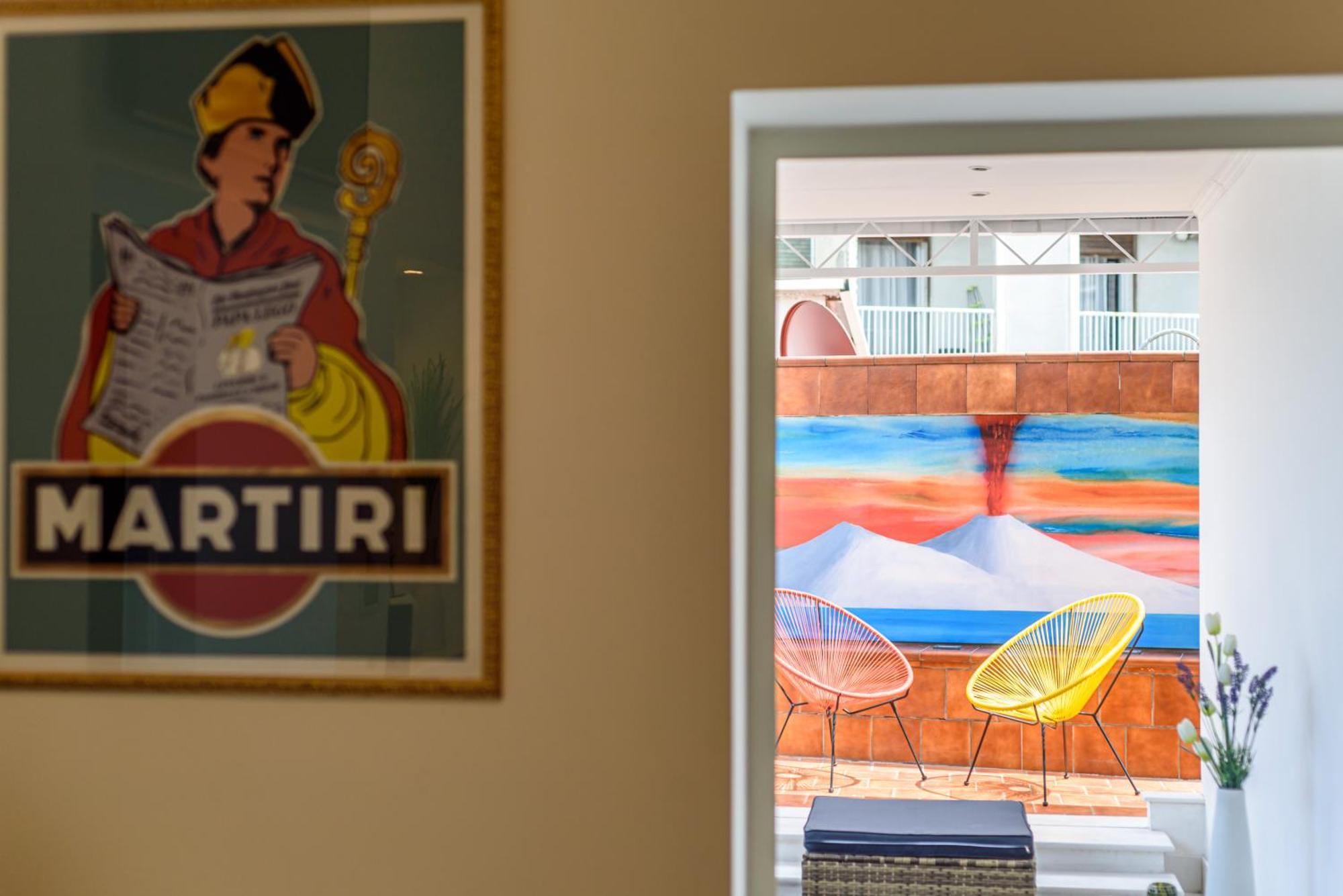 Apartment Amazing And Penthouse With Terraces In The Heart Of Naples